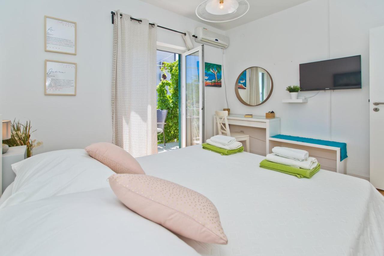 Villa Tota Glamur เยลซา ภายนอก รูปภาพ