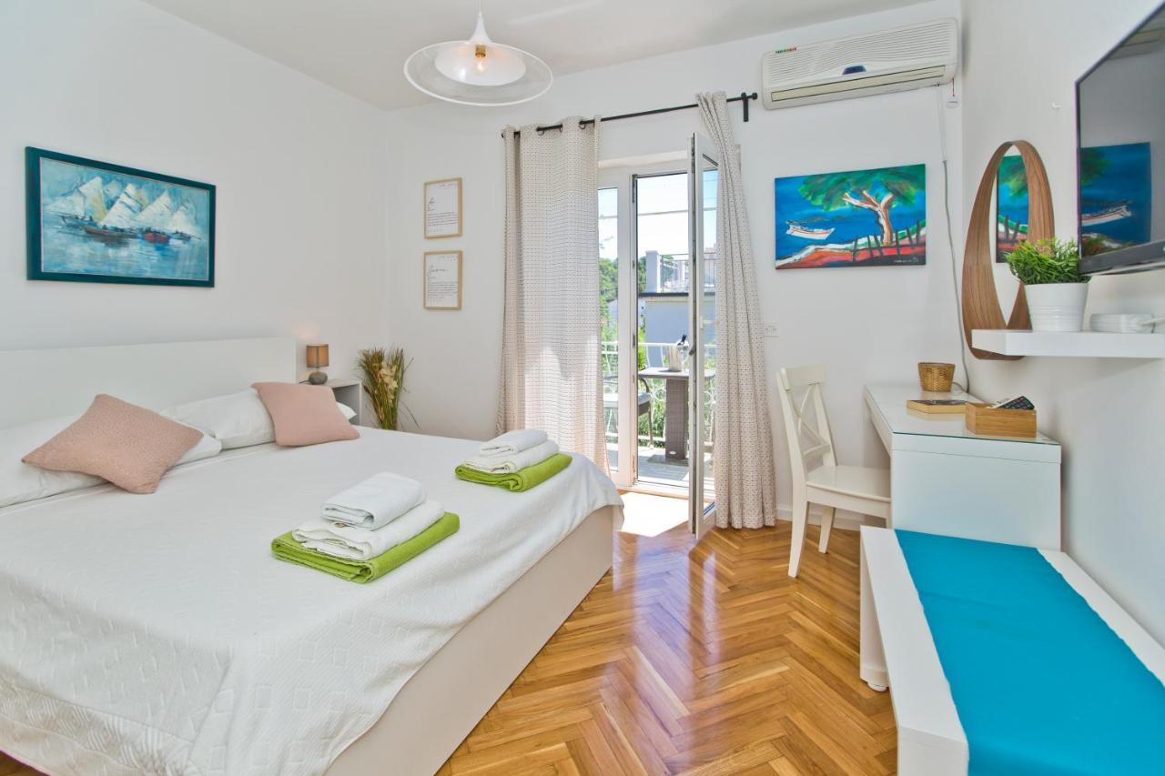 Villa Tota Glamur เยลซา ภายนอก รูปภาพ