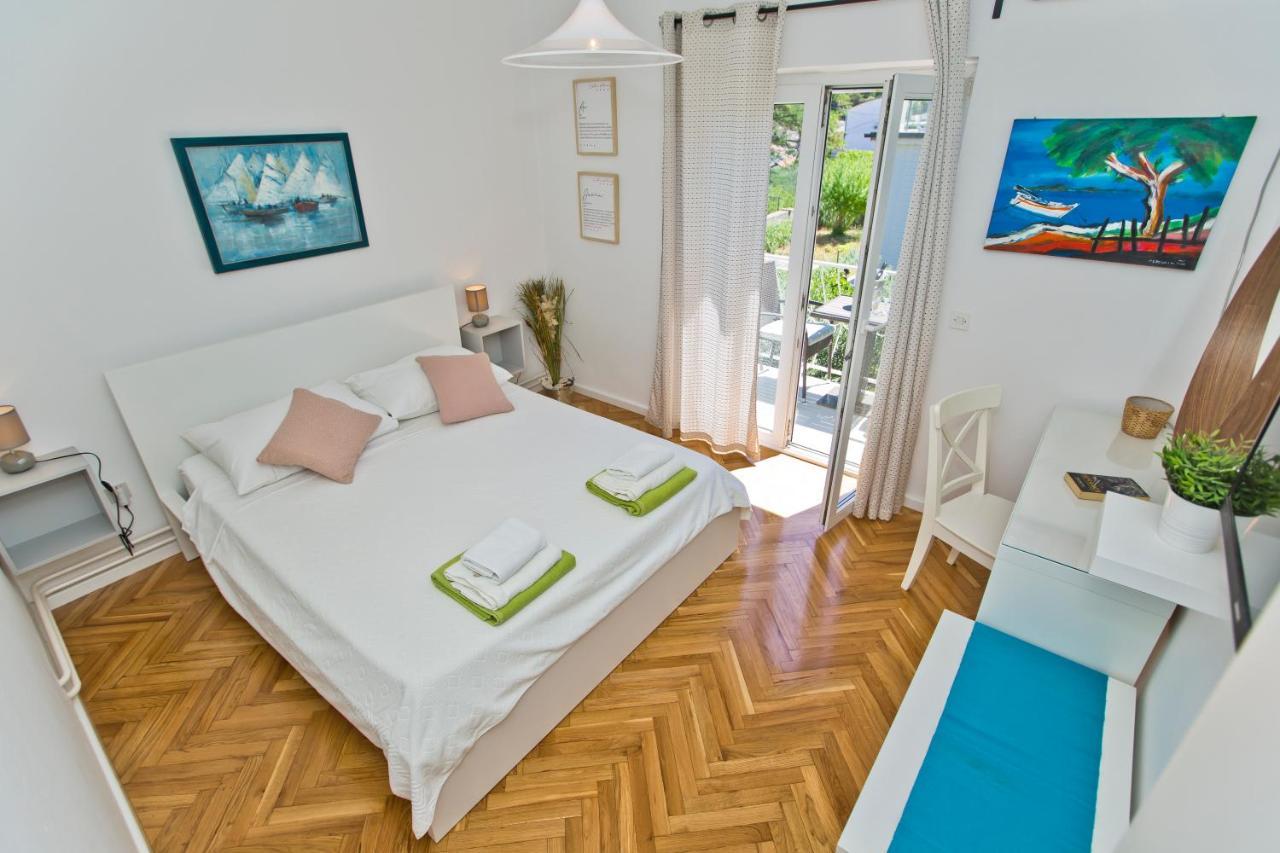 Villa Tota Glamur เยลซา ภายนอก รูปภาพ